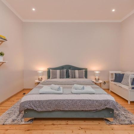 Spacious Vintage 2Br, 2Bath Apartment By Flat Mаnager Sofía Exterior foto