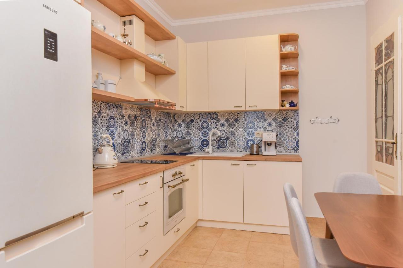 Spacious Vintage 2Br, 2Bath Apartment By Flat Mаnager Sofía Exterior foto